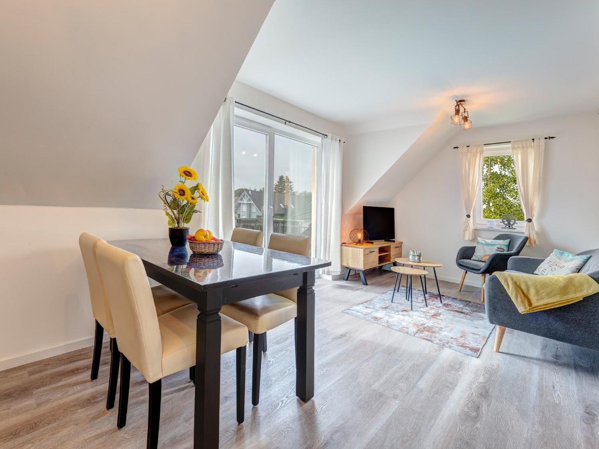 צינוביץ Ferienwohnung Doehner Wohnung 4 מראה חיצוני תמונה